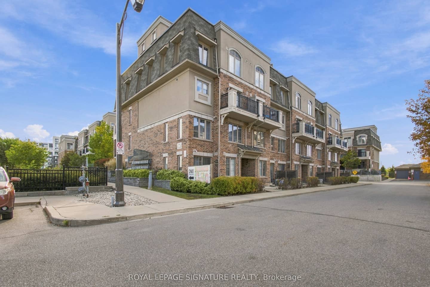 2441 Greenwich Drive 61, Oakville, ON L6M 0S3