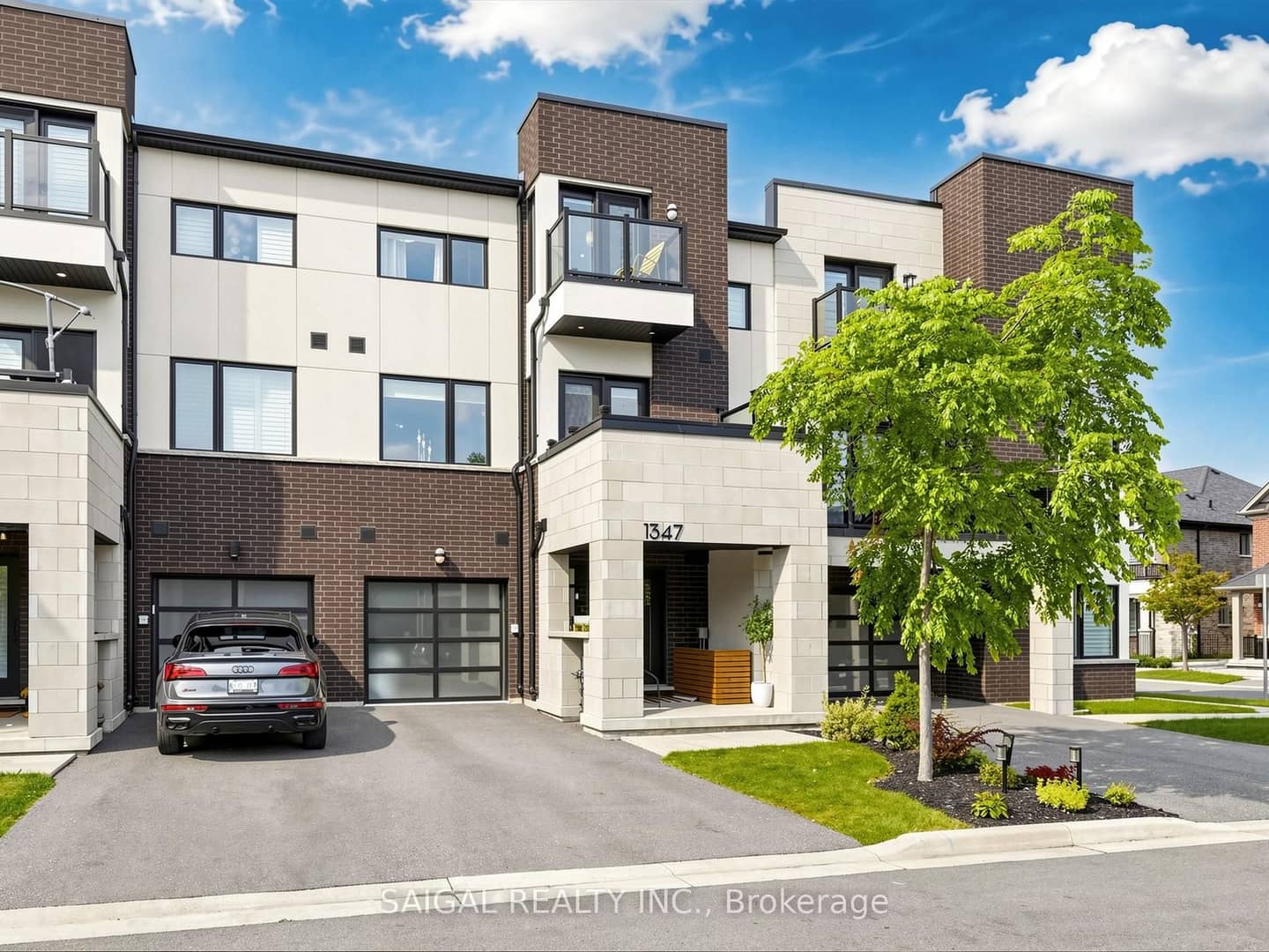 1347 Clarriage Court, Milton, ON L9E 1L6