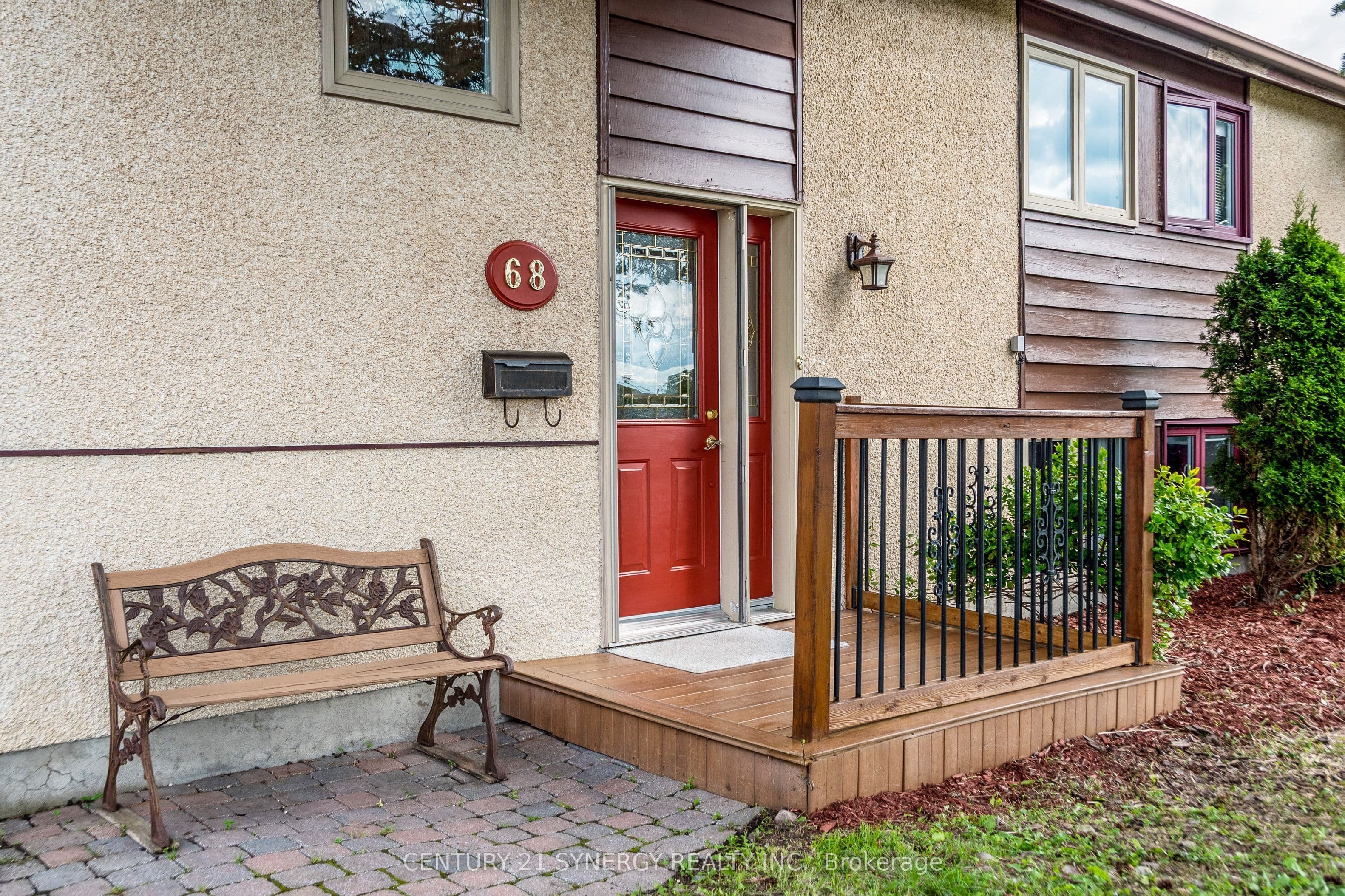 68 Sheldrake Drive E, Kanata, ON K2L 1S8