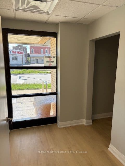 58 St. Paul Street W, St. Catharines, ON L2S 2C5