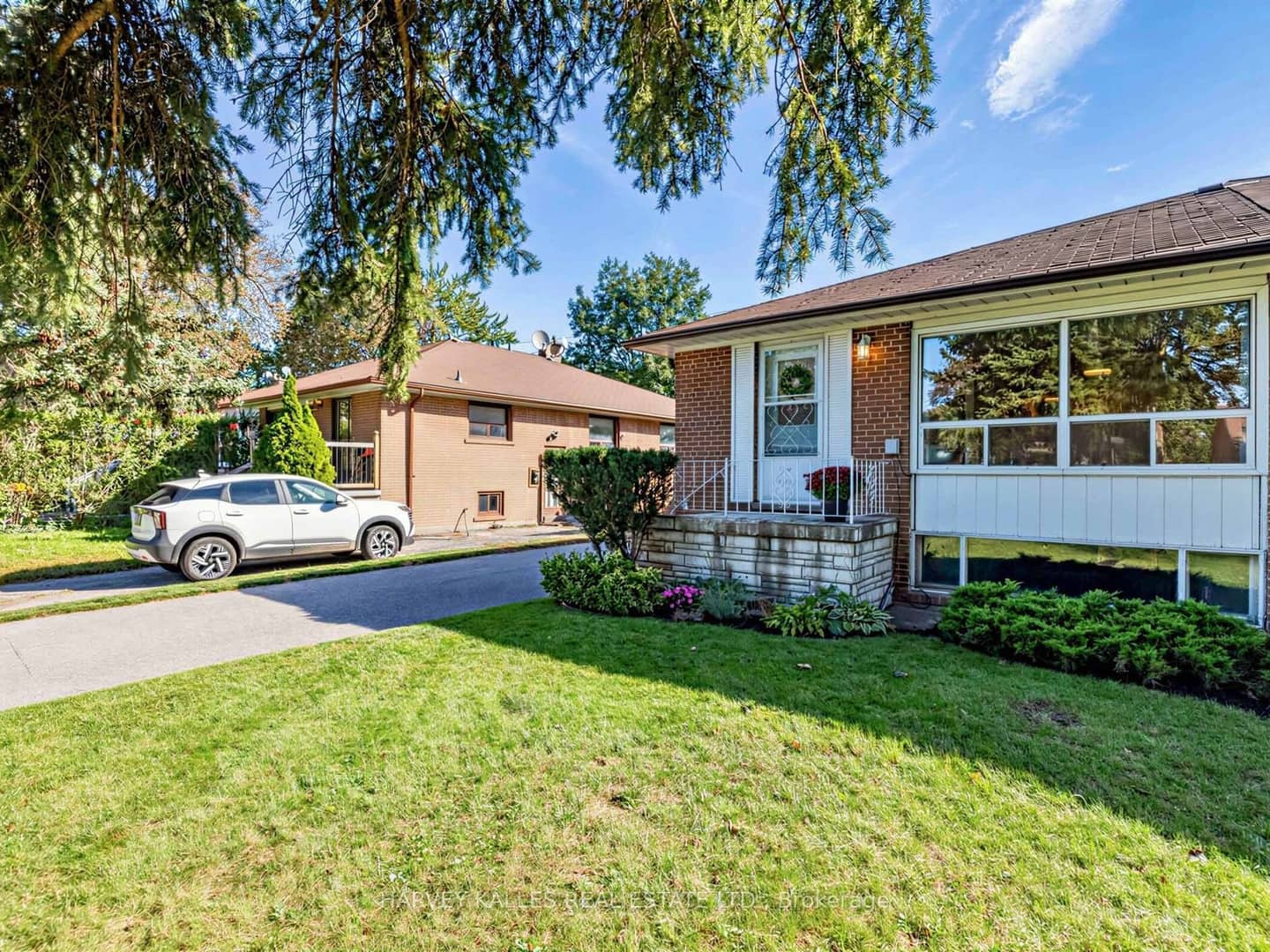 70 Pintail Crescent, Toronto, ON M3A 2Y7