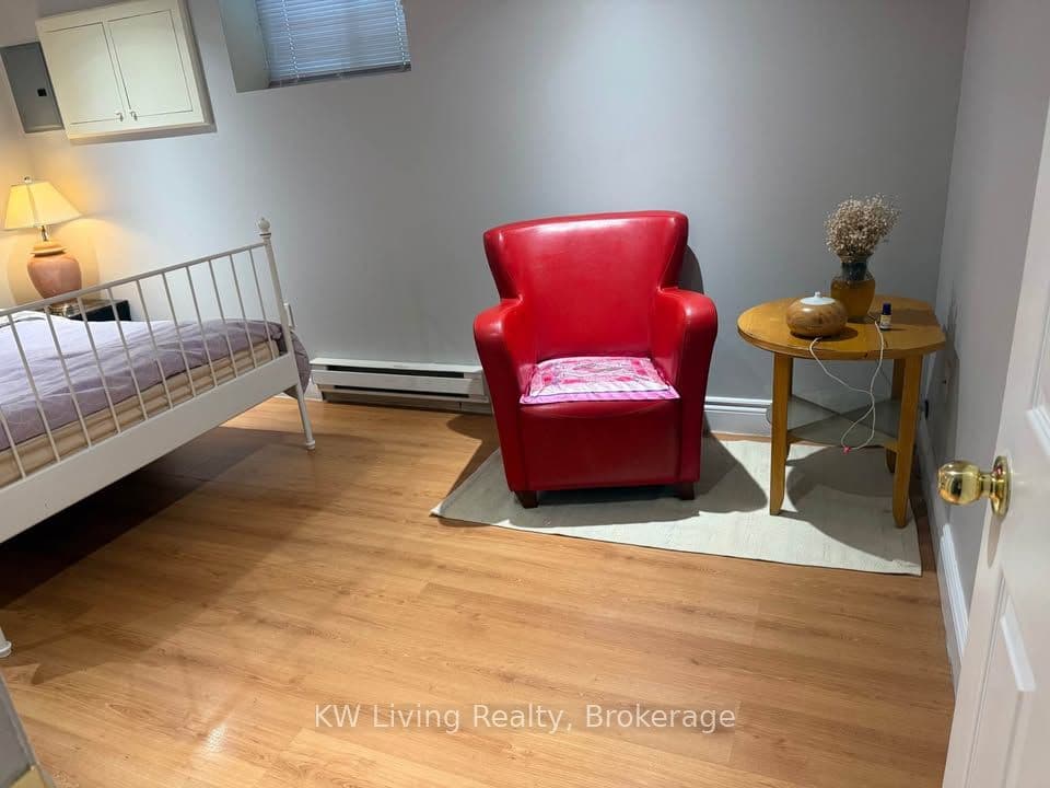 1097 Warden Avenue RM, Toronto, ON N1R 2P5