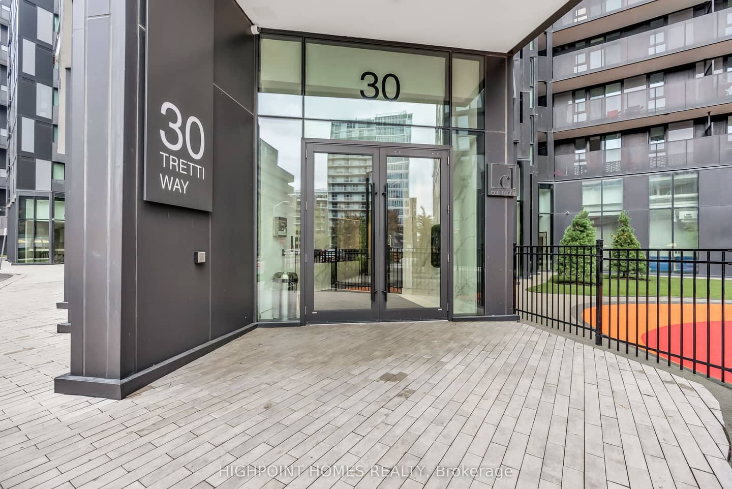 30 Tretti Way 610, Toronto, ON M3H 0E3