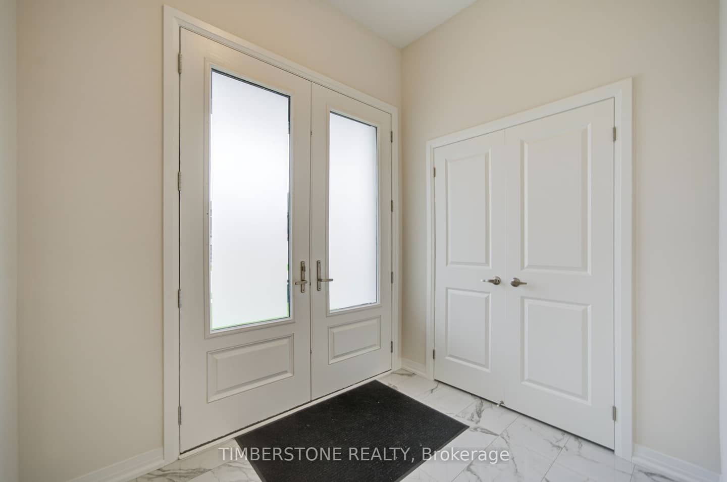 164 Thorndale Road, Brampton, ON L6P 4R8