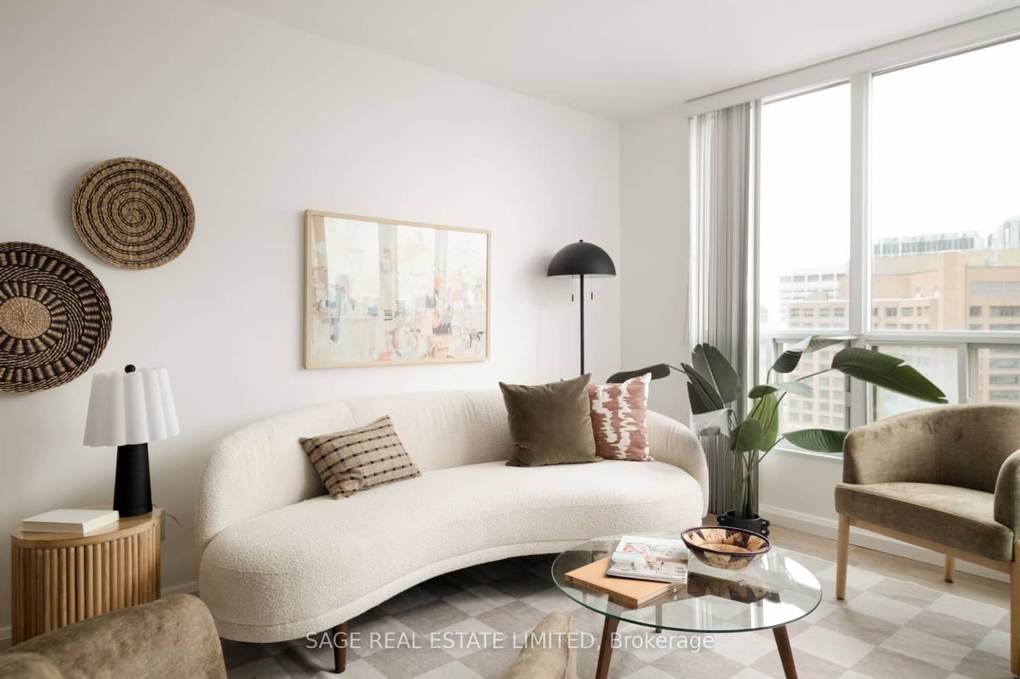 750 Bay Street 2109, Toronto, ON M5G 1N6