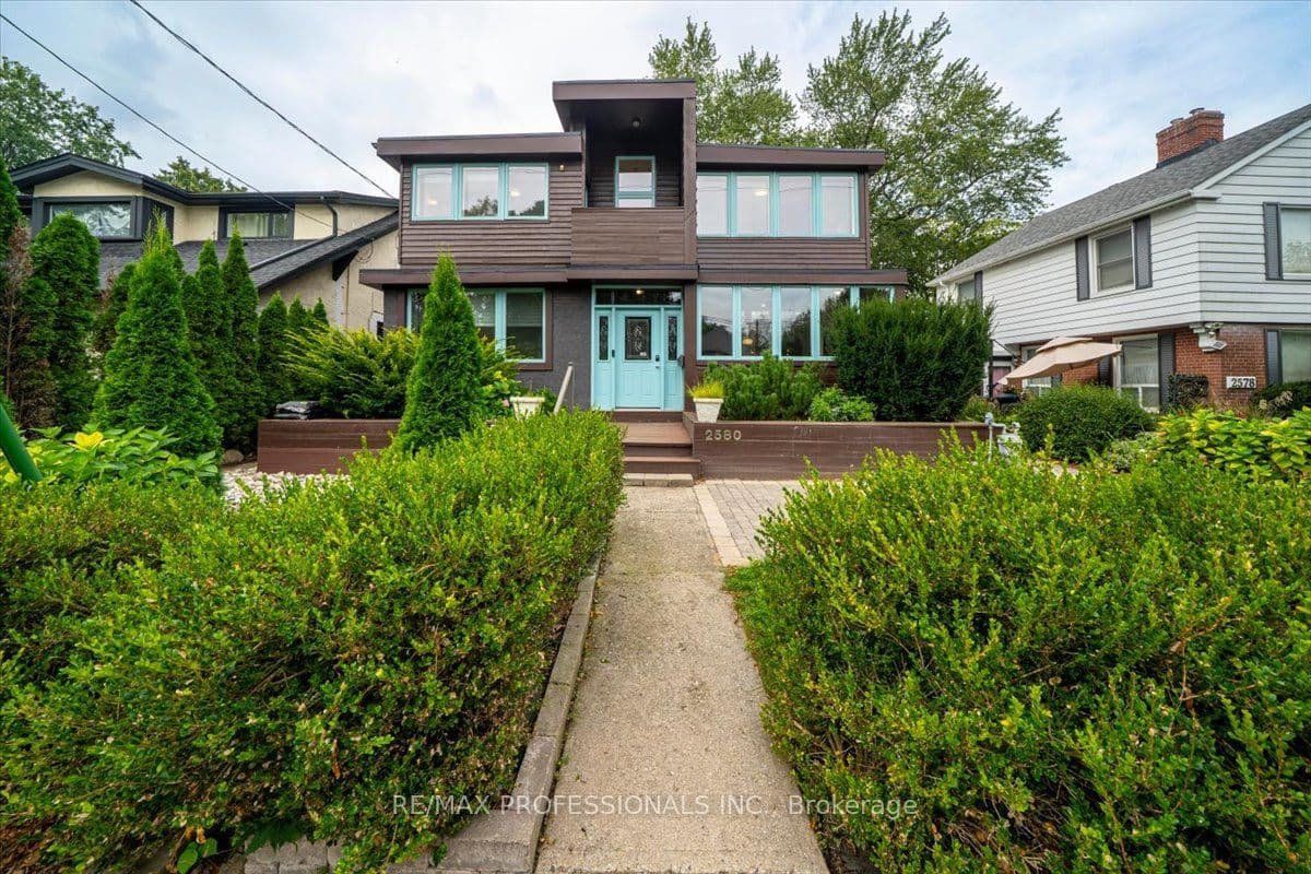 2580 Lake Shore Boulevard W, Toronto, ON M8V 1G2