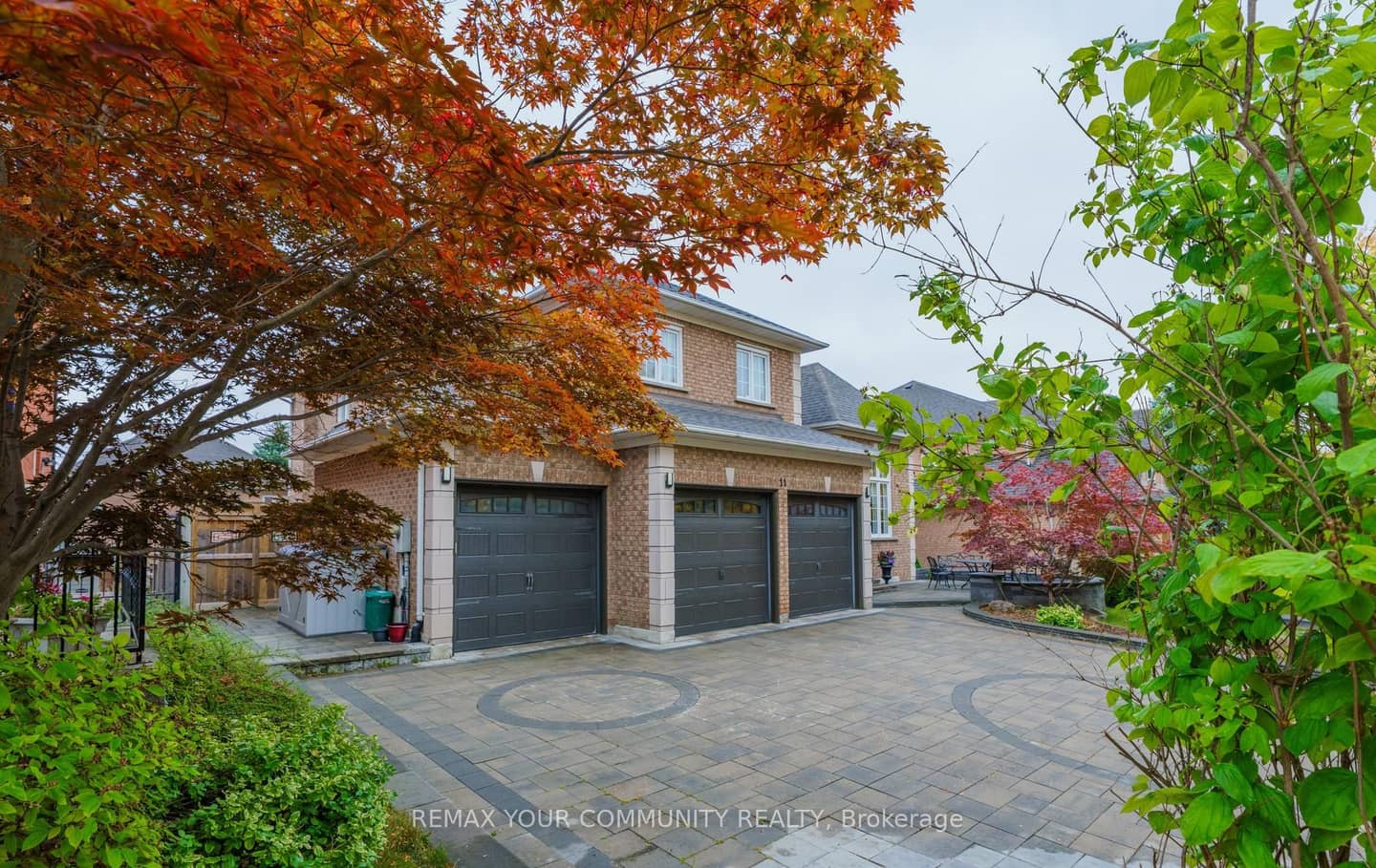 11 Hans Drive, Markham, ON L6C 1T3