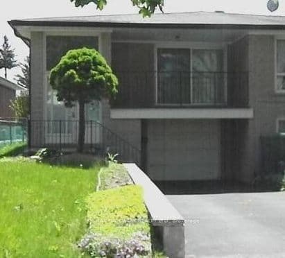 3 Pindar Crescent, Toronto, ON M2J 3L3