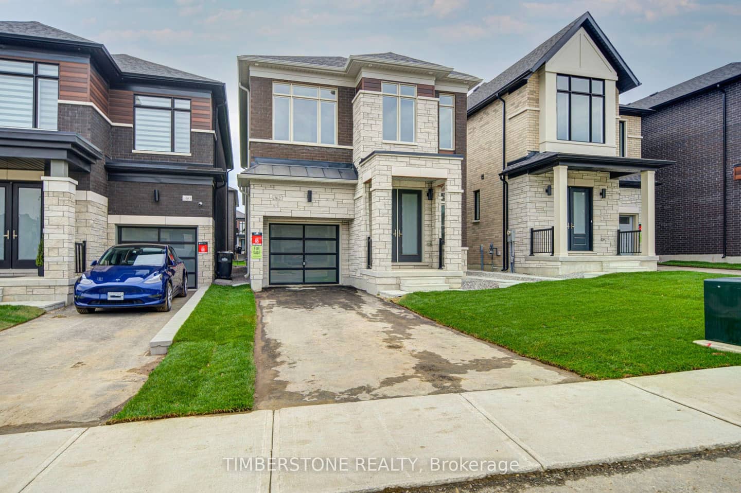 162 Thorndale Road, Brampton, ON L6P 4R8
