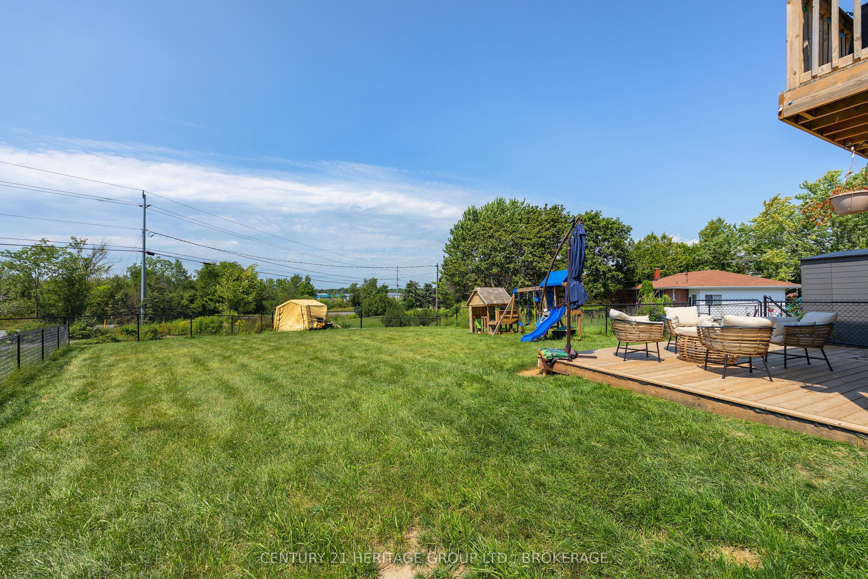 141 Superior Drive, Loyalist, ON K7N 0E5
