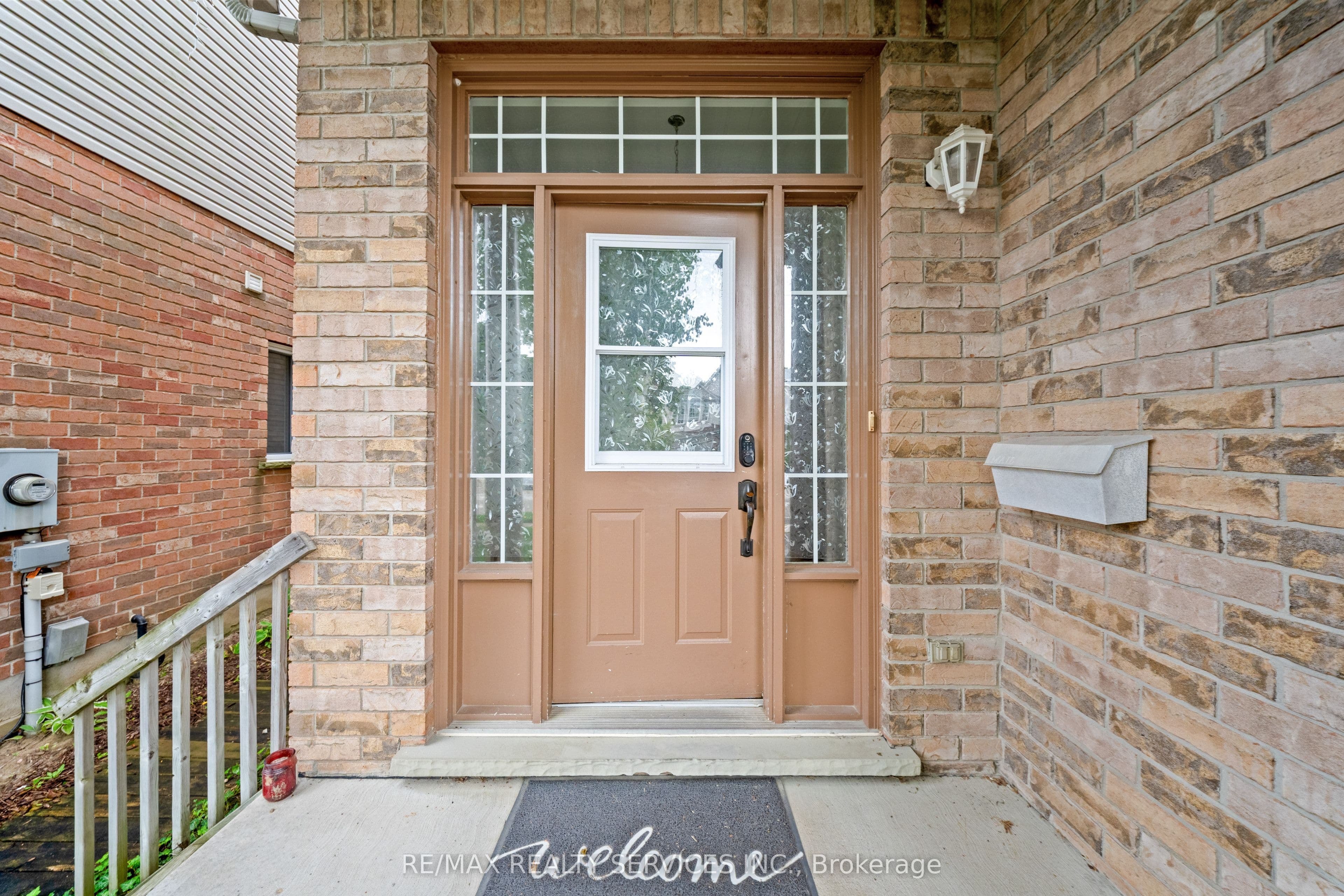 495 Brigantine Drive, Waterloo, ON N2K 4B7