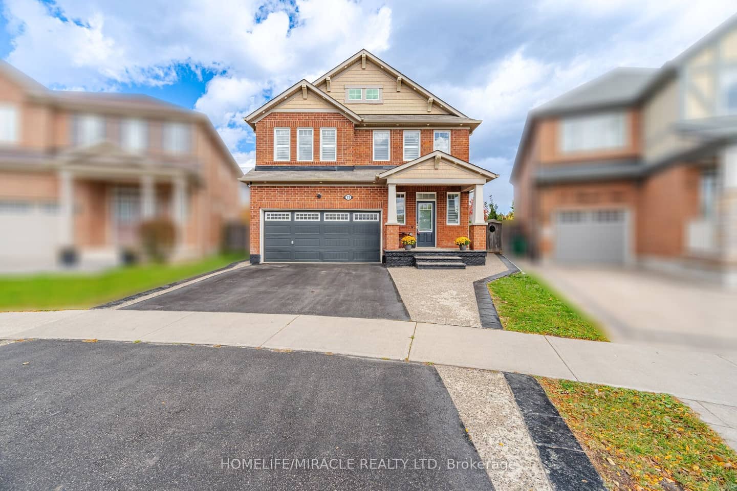 33 Klemscott Road, Brampton, ON L7A 0P5