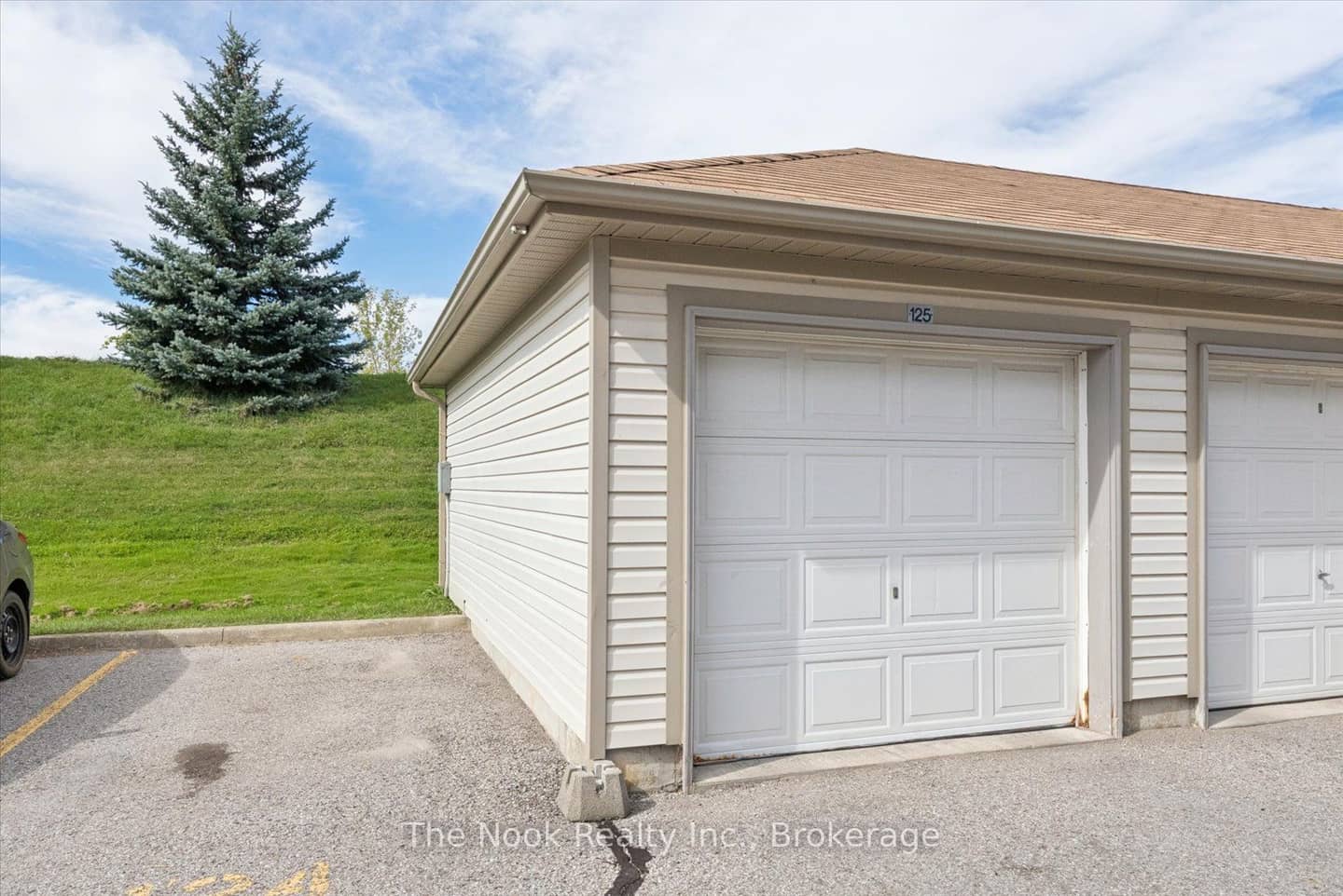 124 Aspen Springs Drive 306, Clarington, ON L1C 0G8