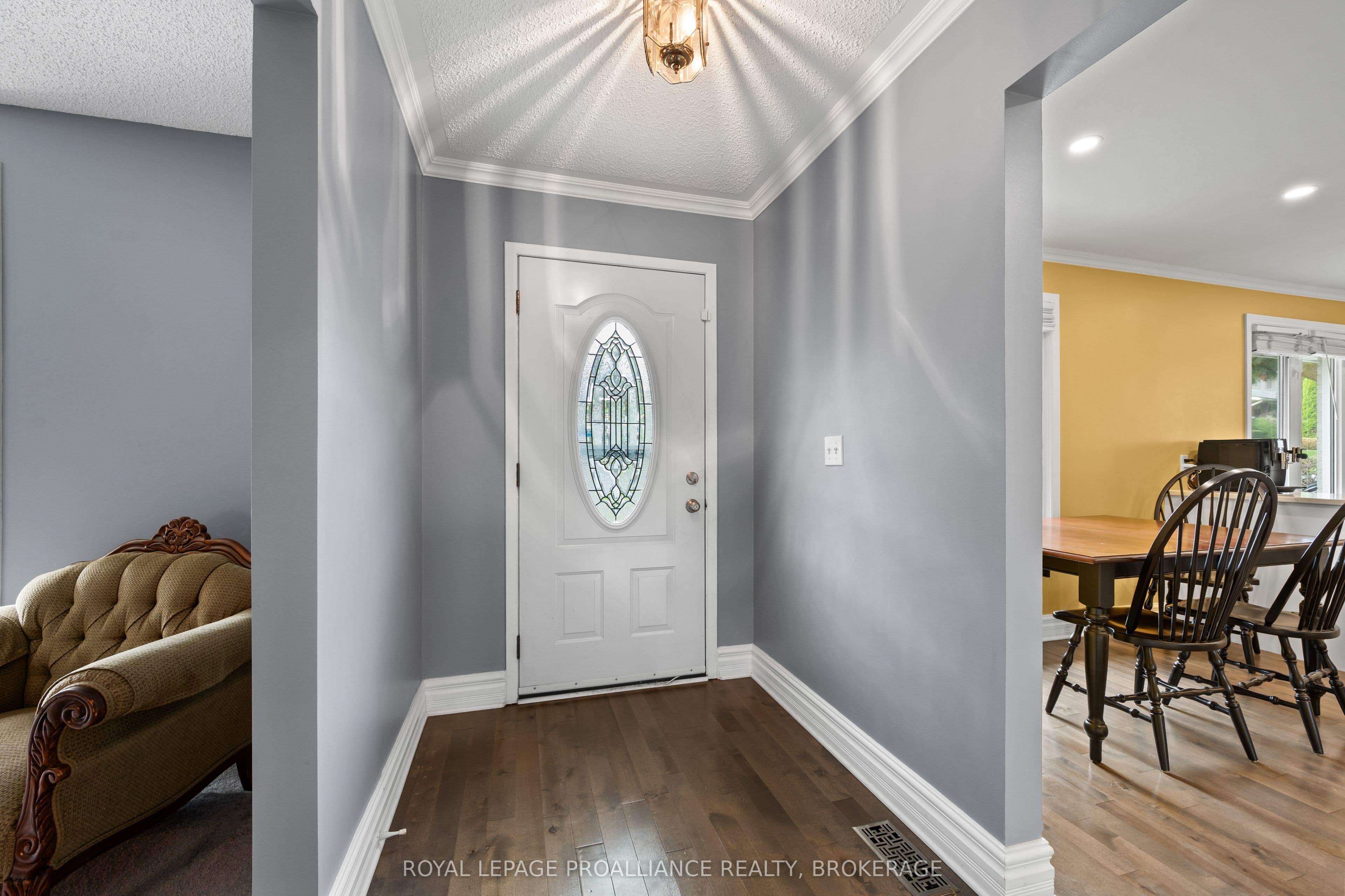 1212 Prince Charles Drive, Kingston, ON K7M 5K1