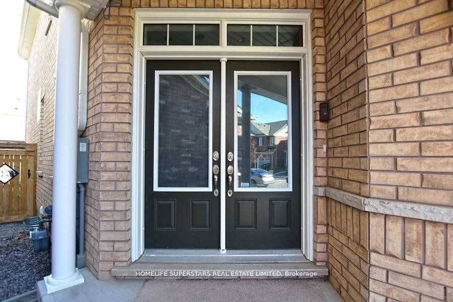 63 Enford Crescent, Brampton, ON L7A 4C7