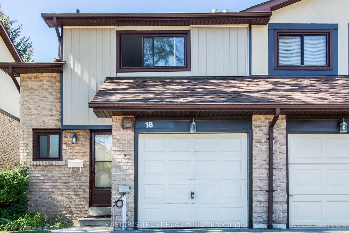 29 Fundy Bay Boulevard 18, Toronto, ON M1W 3A2