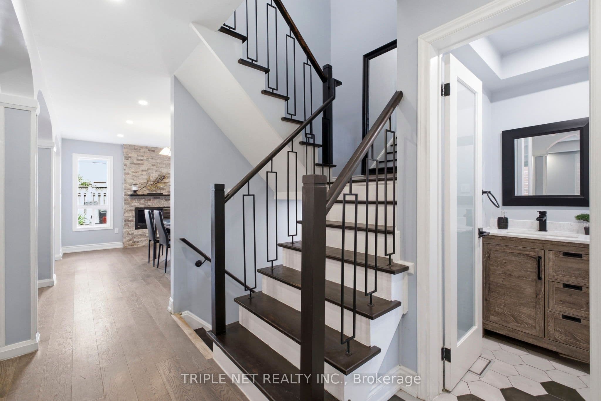 198 Purcell Crescent, Vaughan, ON L6A 3C5