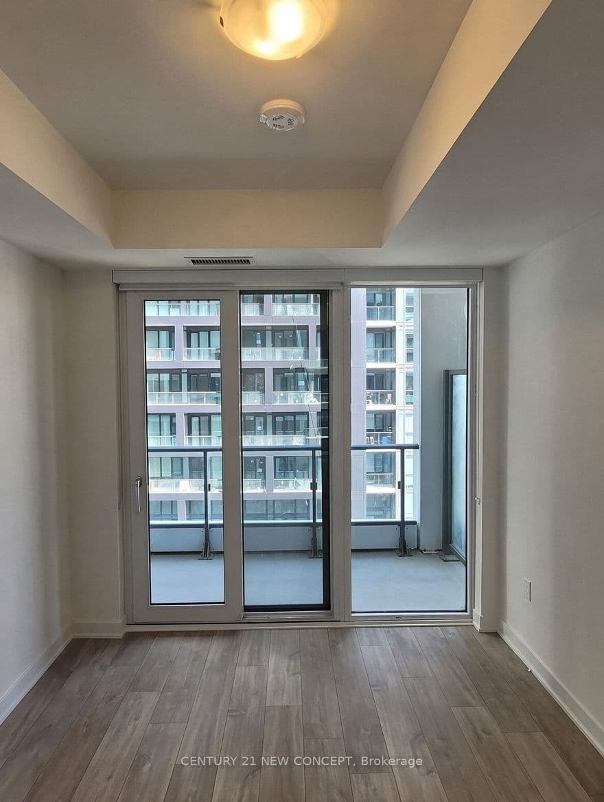 121 Lower Sherbourne Street 745, Toronto, ON M5A 4J4