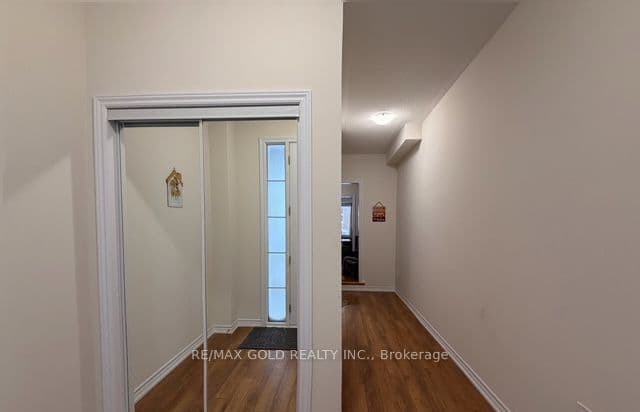 86 Molozzi Street, Erin, ON N0B 1T0