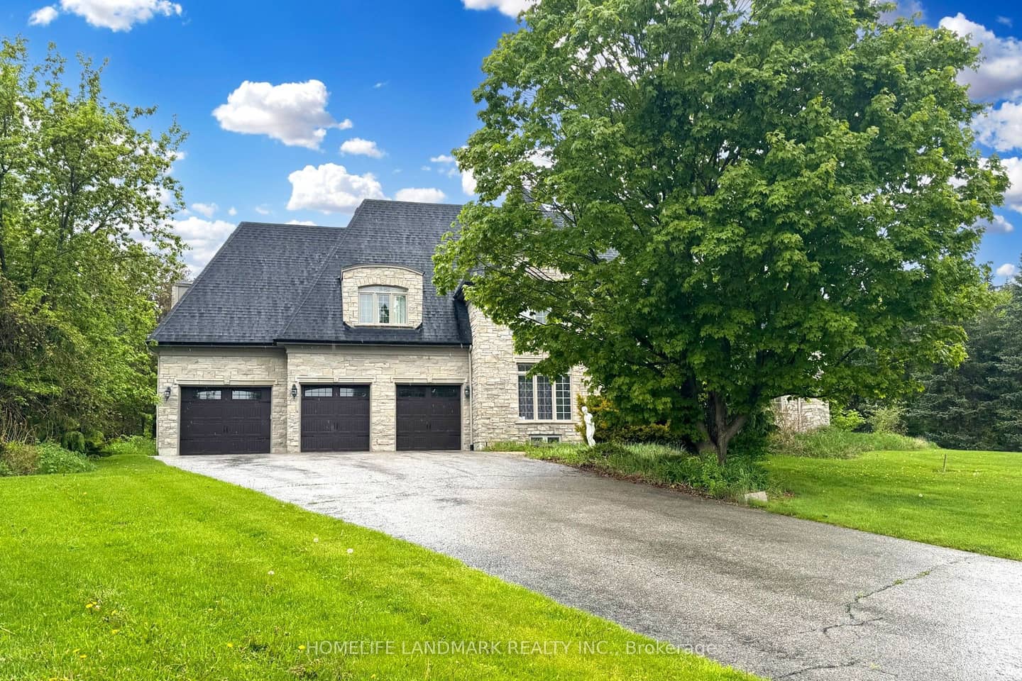 19 Wolf Run Court, Whitchurch-Stouffville, ON L4A 2L4