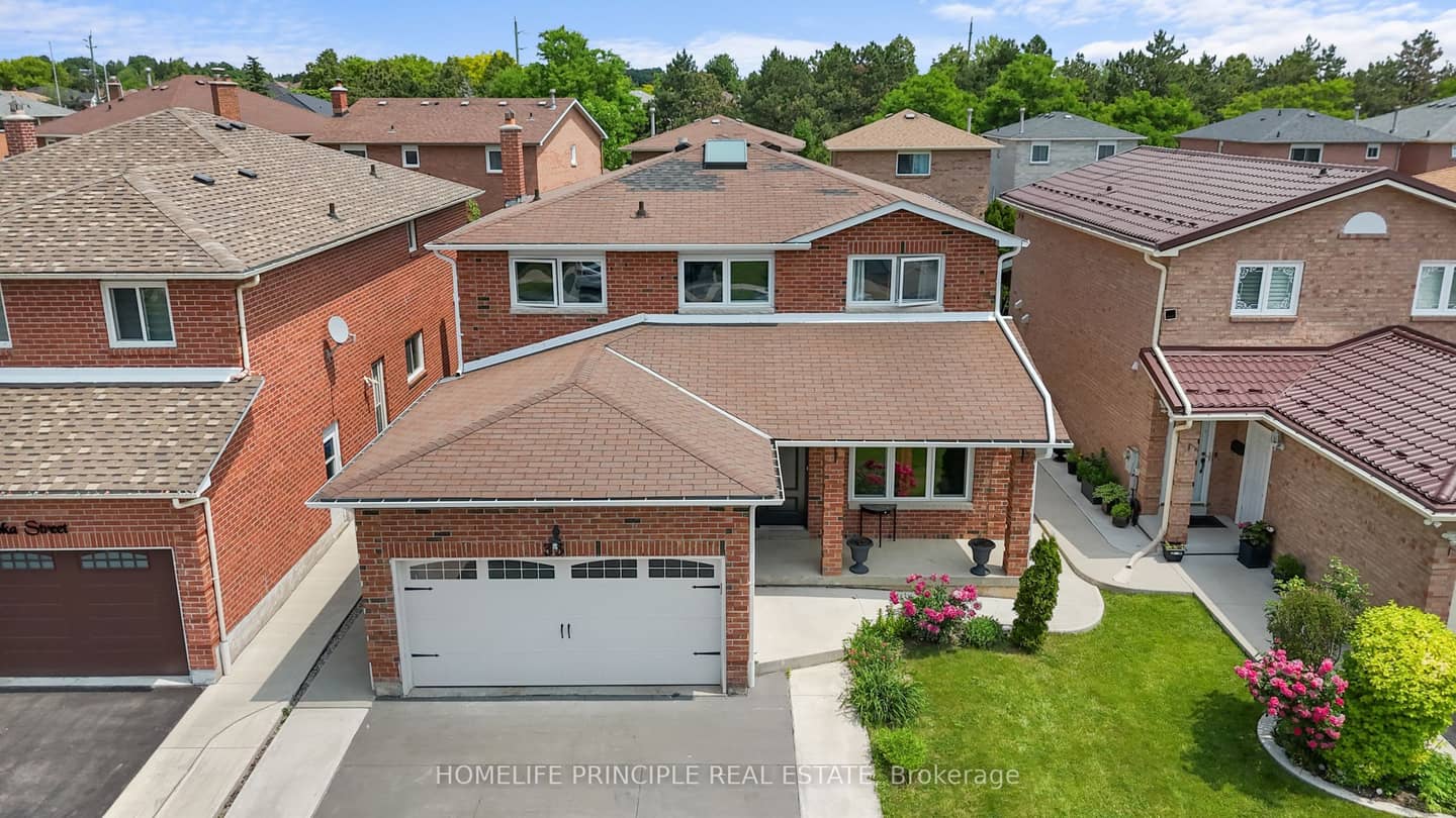 33 Muskoka Street, Brampton, ON L6Z 3X2