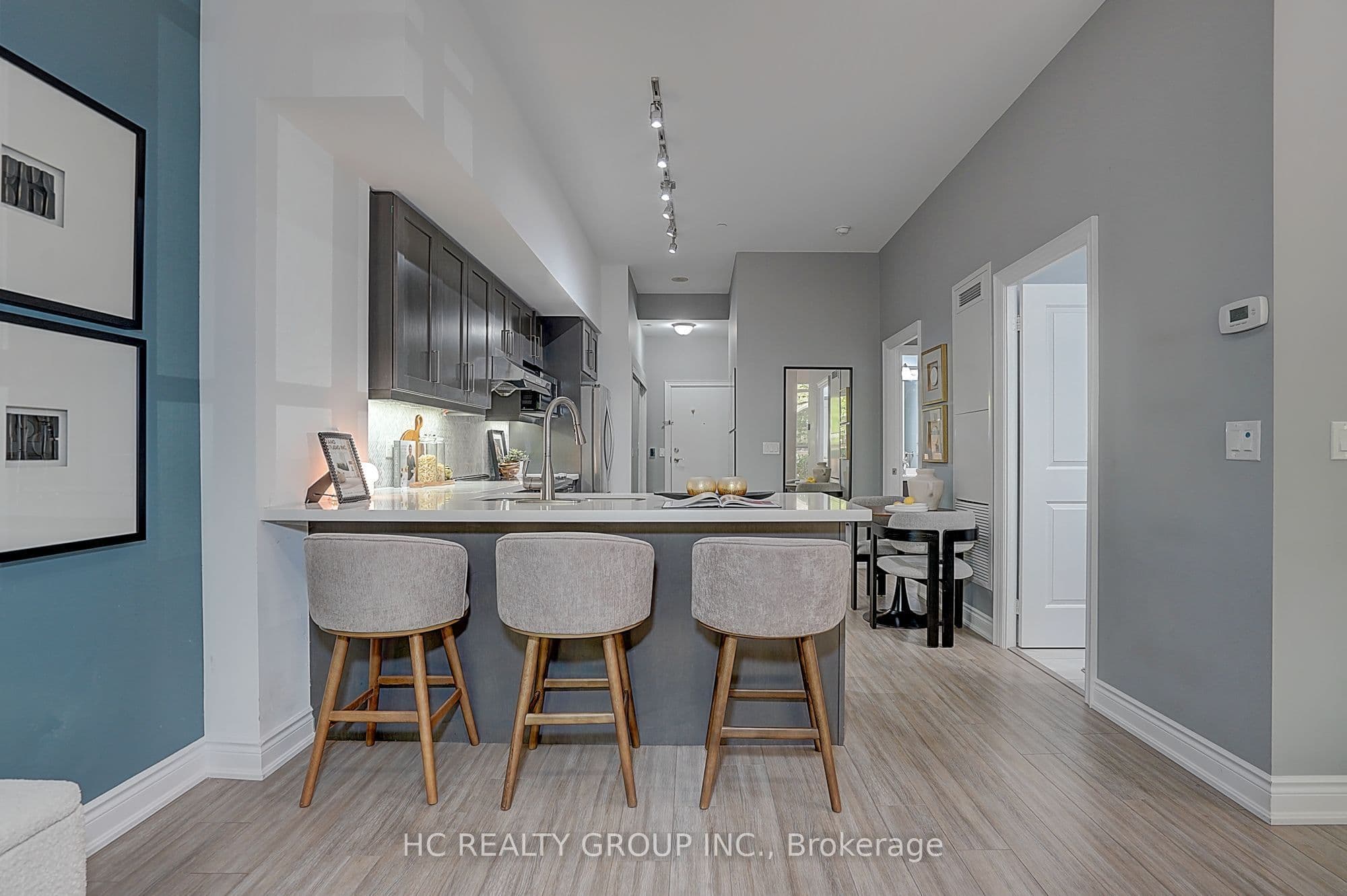 33 Clegg Road 205, Markham, ON L6G 0G6
