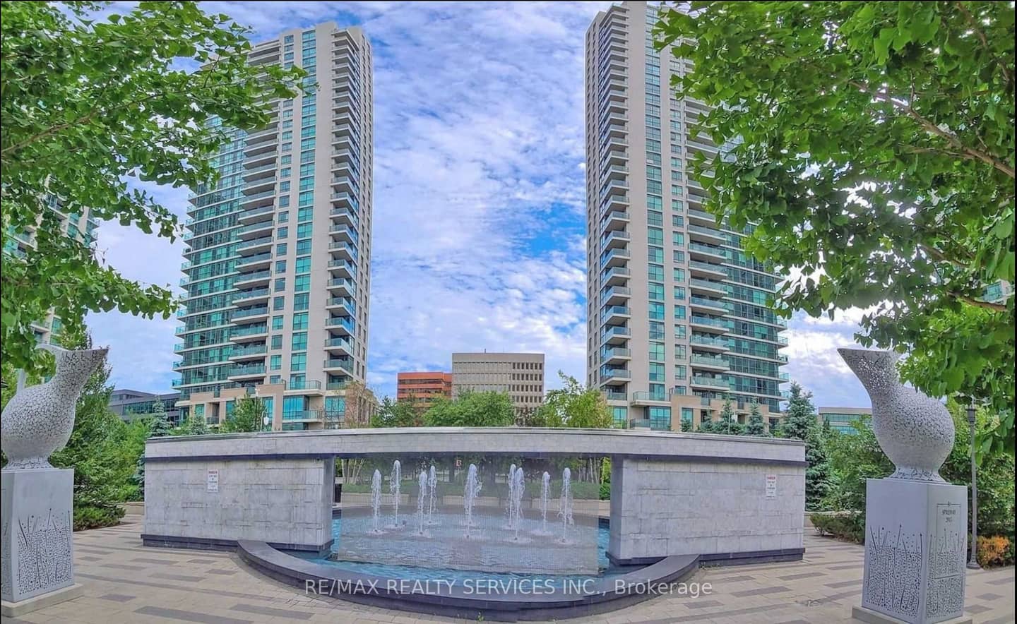 205 Sherway Gardens Road 811, Toronto, ON M9C 0A5