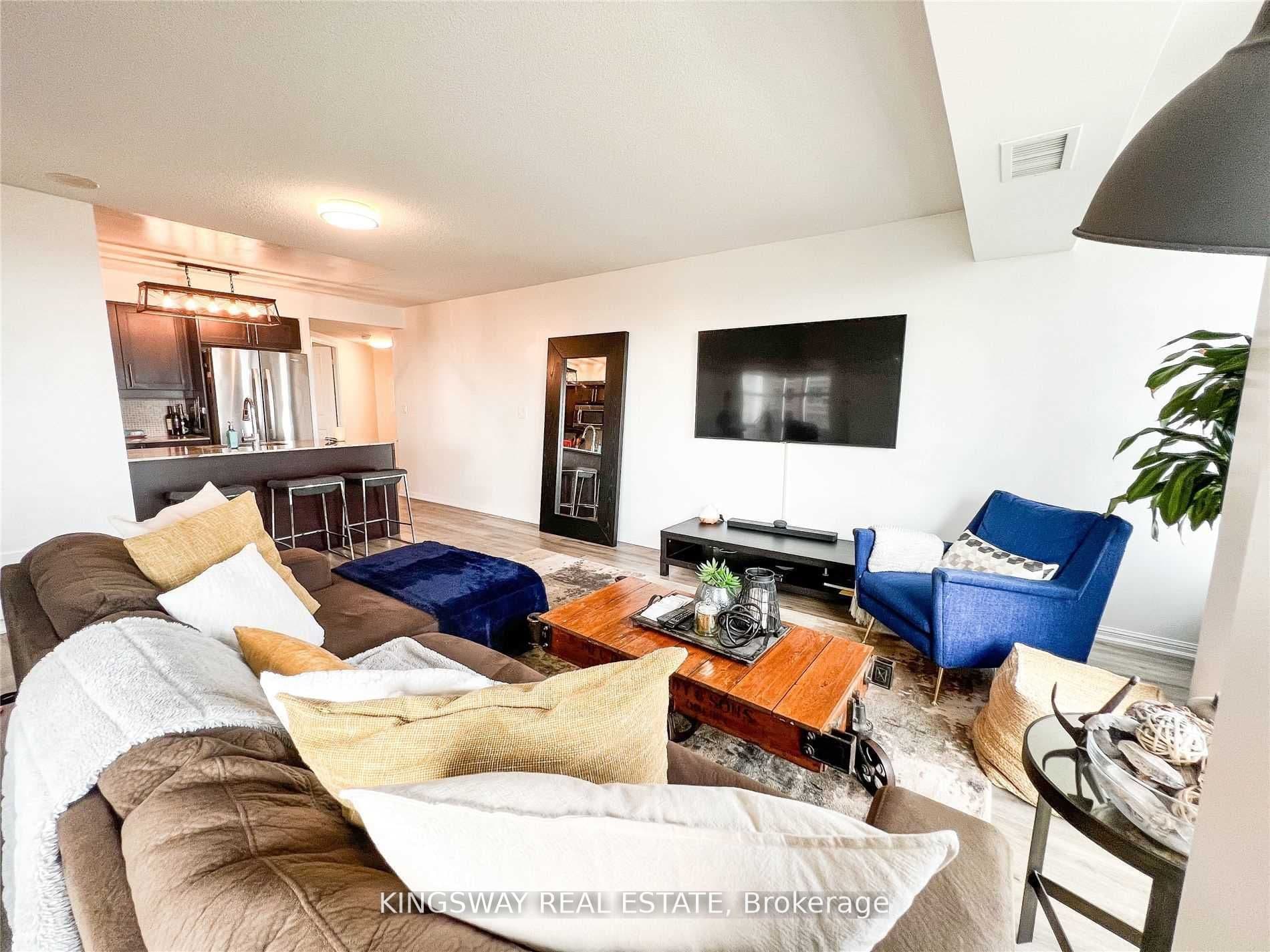 65 East Liberty Street 805, Toronto, ON M6K 3R2