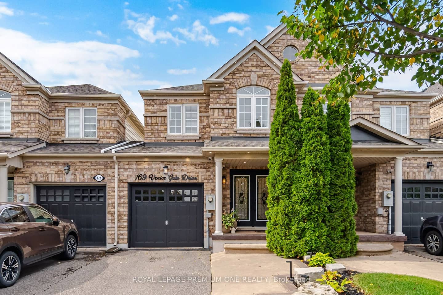 169 Venice Gate Drive, Vaughan, ON L4H 0E9