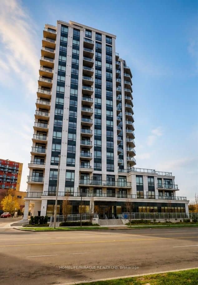 840 Queens Plate Drive 1512, Toronto, ON M9W 6Z3