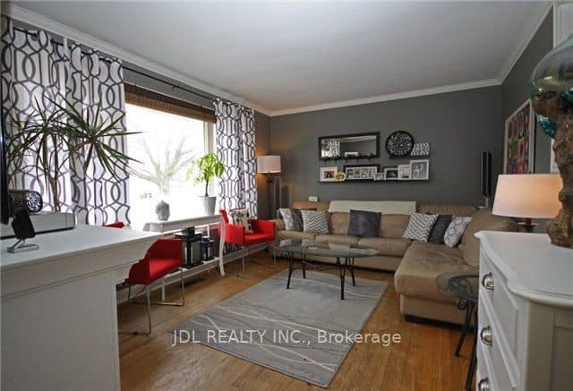 245 Windsor Street, Oshawa, ON L1H 6G5