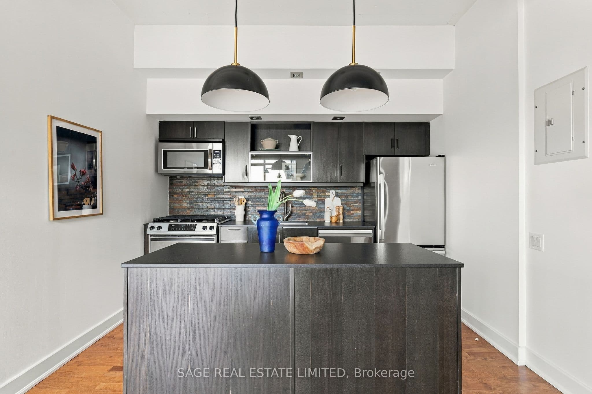 233 Carlaw Avenue 601, Toronto, ON M4M 3N6