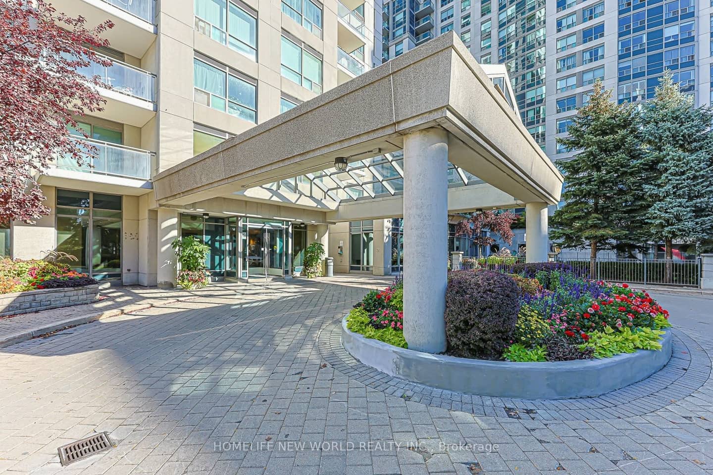 21 Hillcrest Avenue 1501, Toronto, ON M2N 7K2