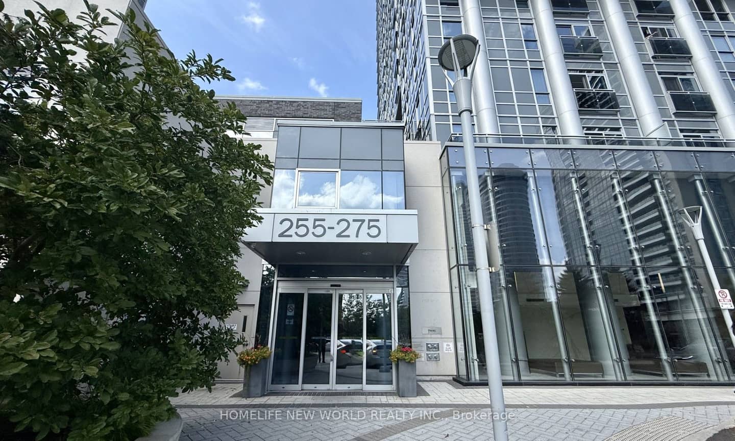 275 Village Green Square 2015, Toronto, ON M1S 0L8