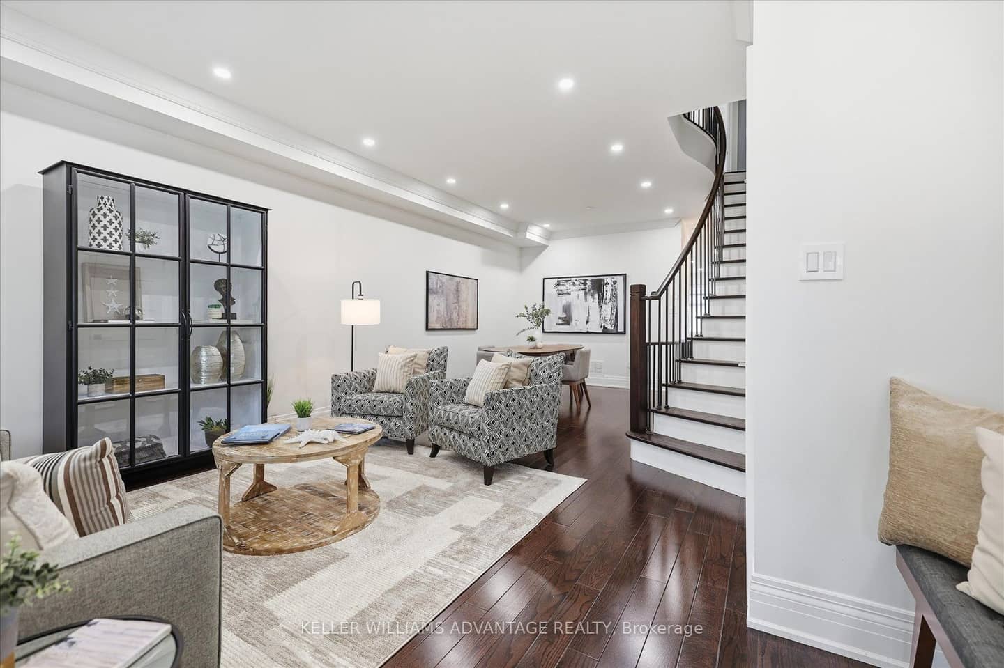 85 Sarah Ashbridge Avenue, Toronto, ON M4L 3Y1