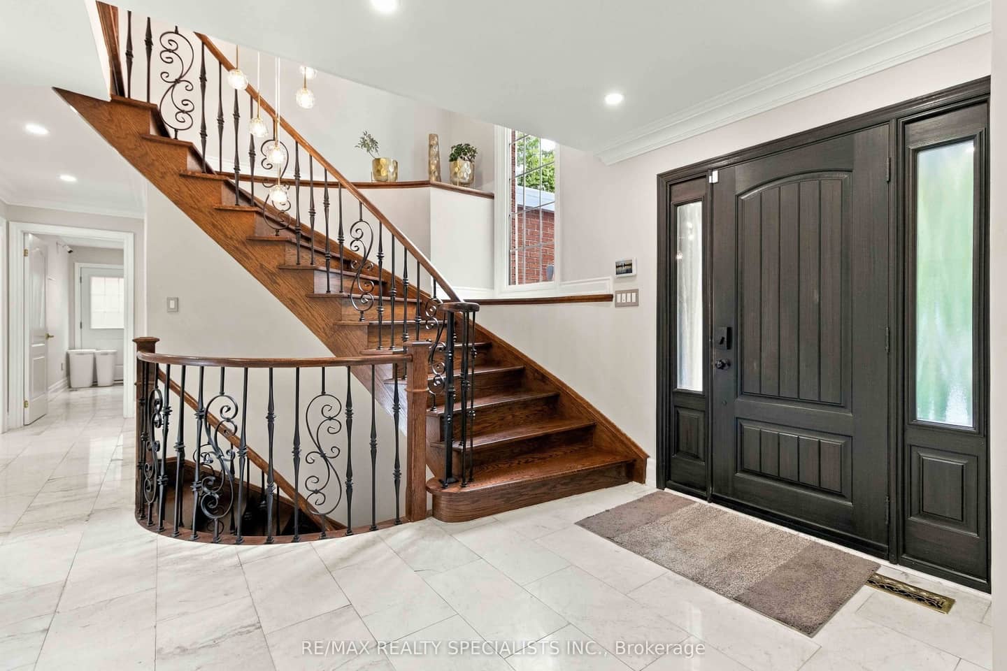 2255 Prince John Boulevard, Mississauga, ON L5K 2J3