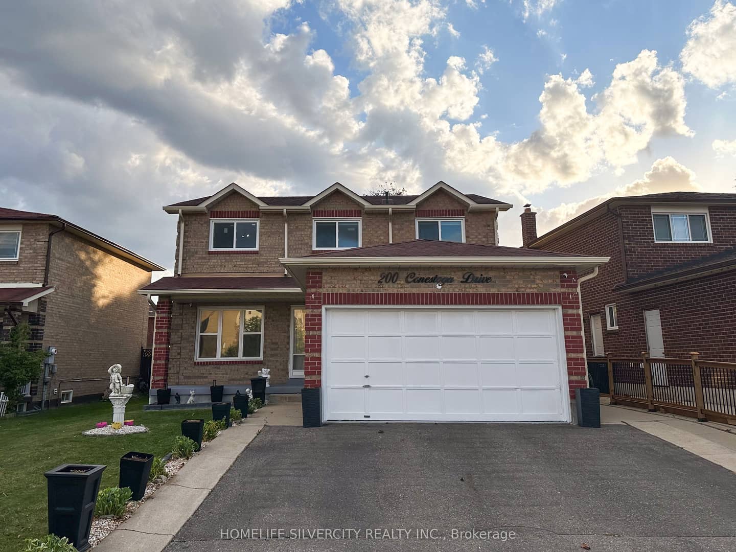 200 Conestoga Drive, Brampton, ON L6Z 3Y1