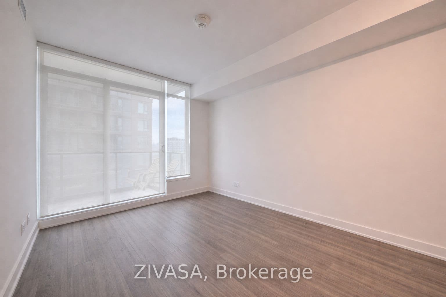 1926 Lakeshore Boulevard W 3911, Toronto, ON M6S 1A1