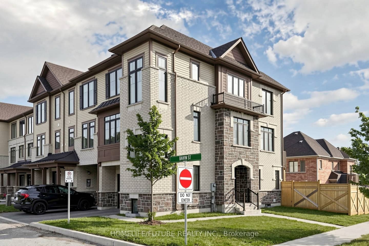 1 Bavin Street, Clarington, ON L1C 7H5