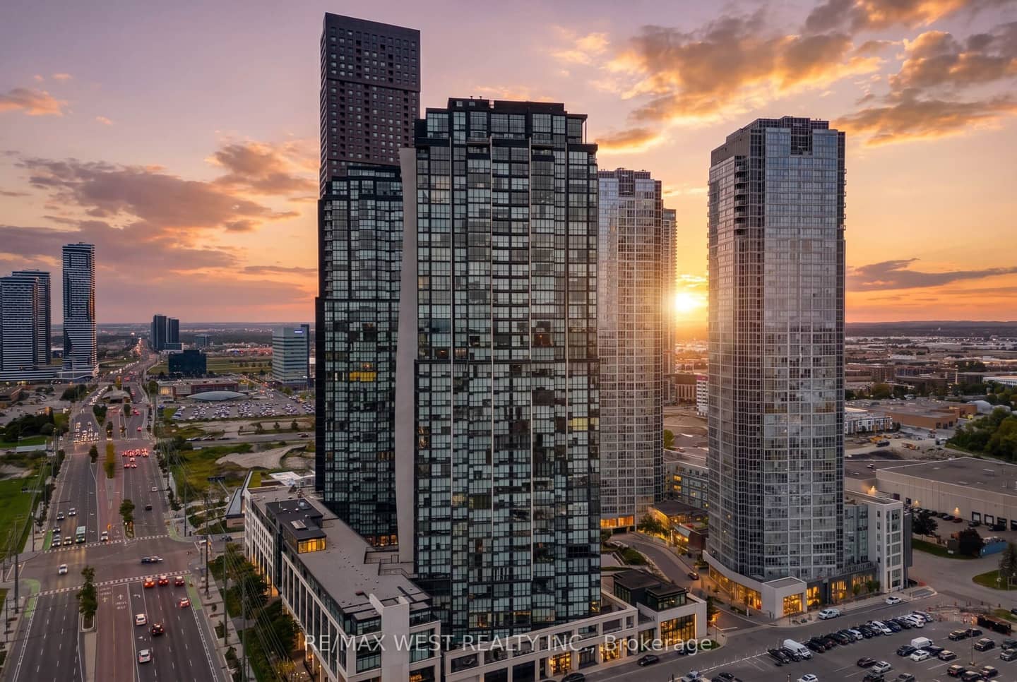 2900 Highway 7 605, Vaughan, ON L4K 0G3