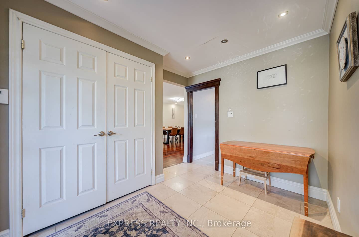 42 Gatehead Road, Toronto, ON M2J 2P5