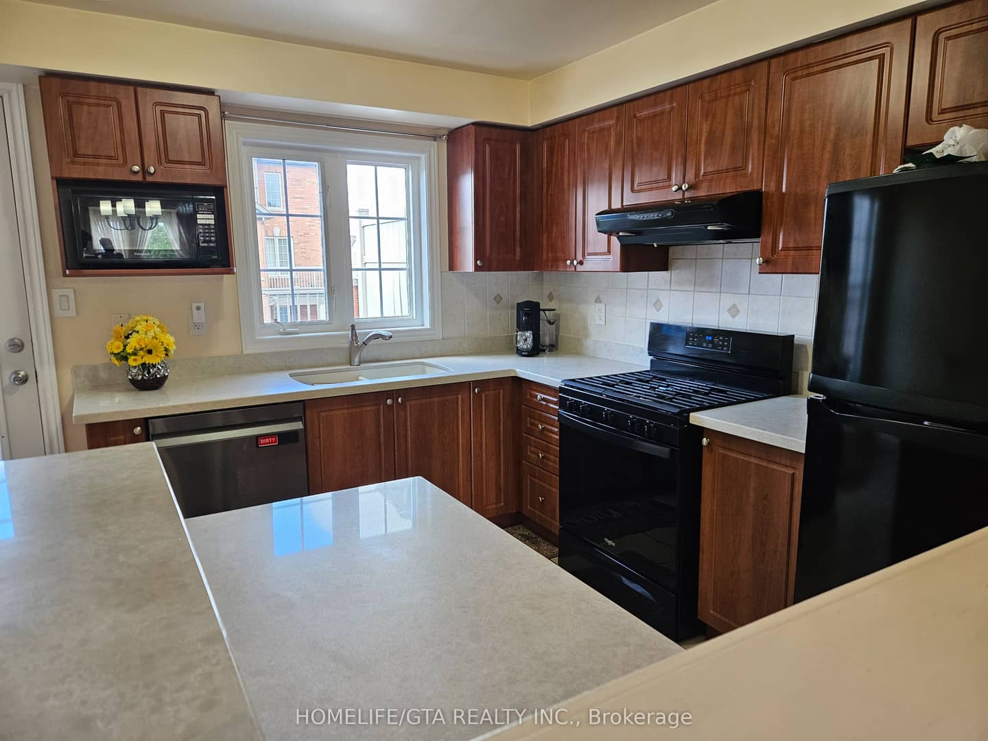 2532 Bur Oak Avenue, Markham, ON L6B 1H2