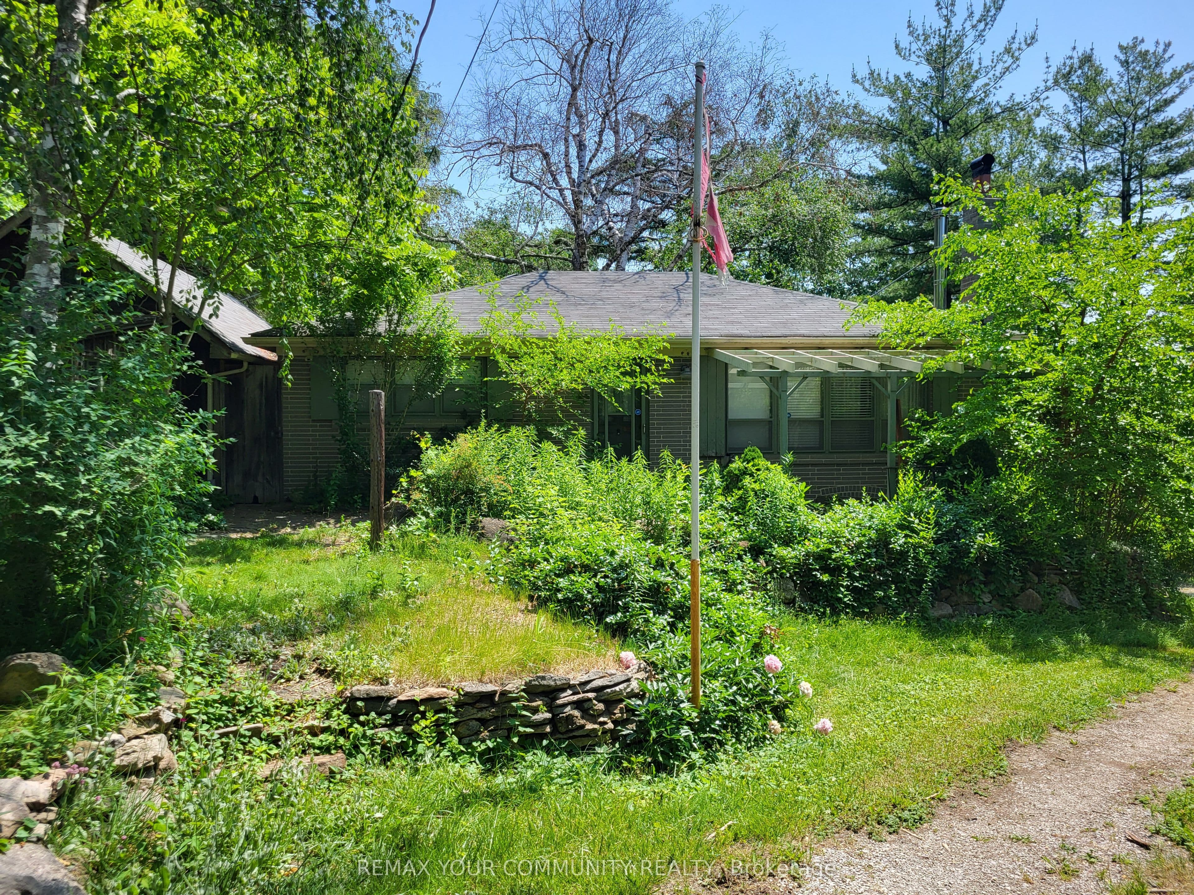 11419 Bathurst Street, Richmond Hill, ON L4S 1J9