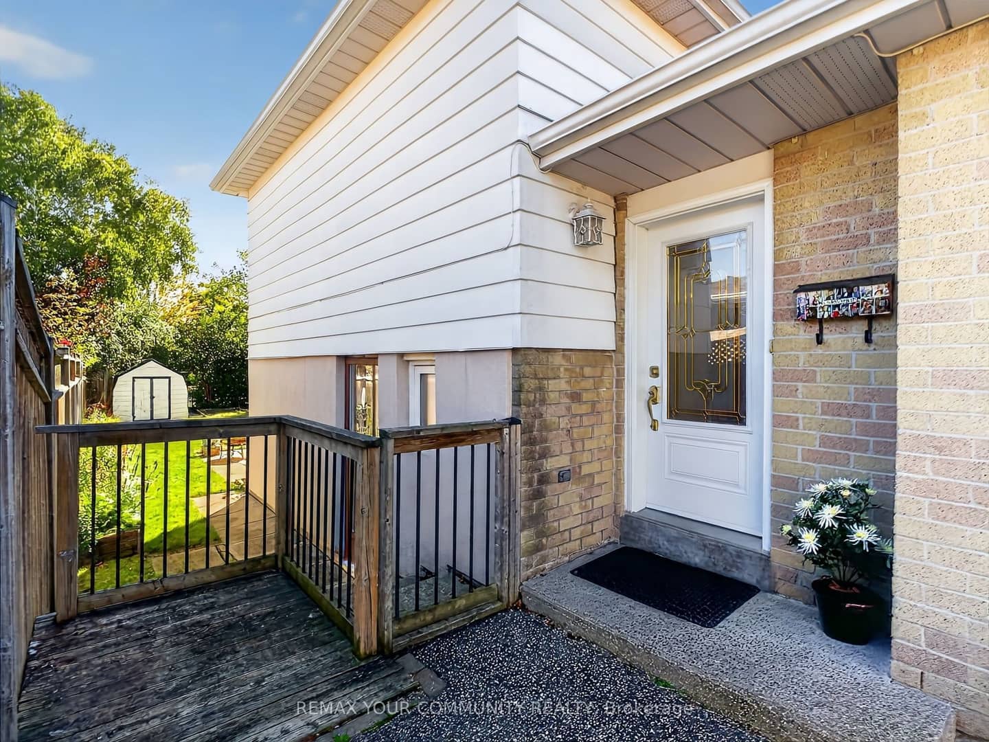 37 Coxworth Crescent, Toronto, ON M1B 1E2