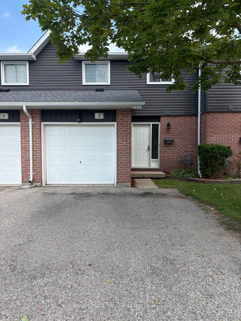 131 Bonaventure Drive 2, London East, ON N5V 4H8