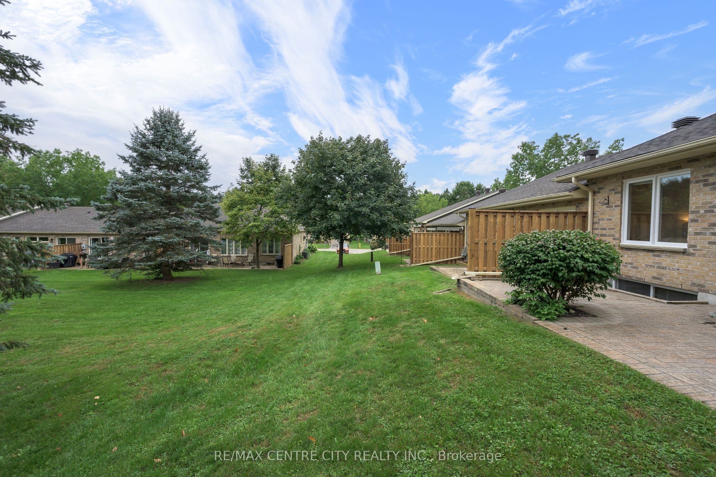 1241 Hamilton Road 53, London East, ON N5W 6B3