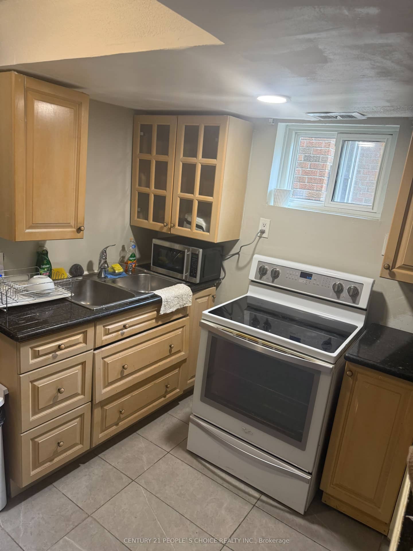 23 Deerpark Crescent, Brampton, ON L6X 2T6