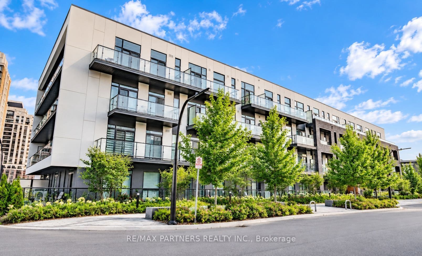 1 Climo Lane 202, Markham, ON L6E 0V8
