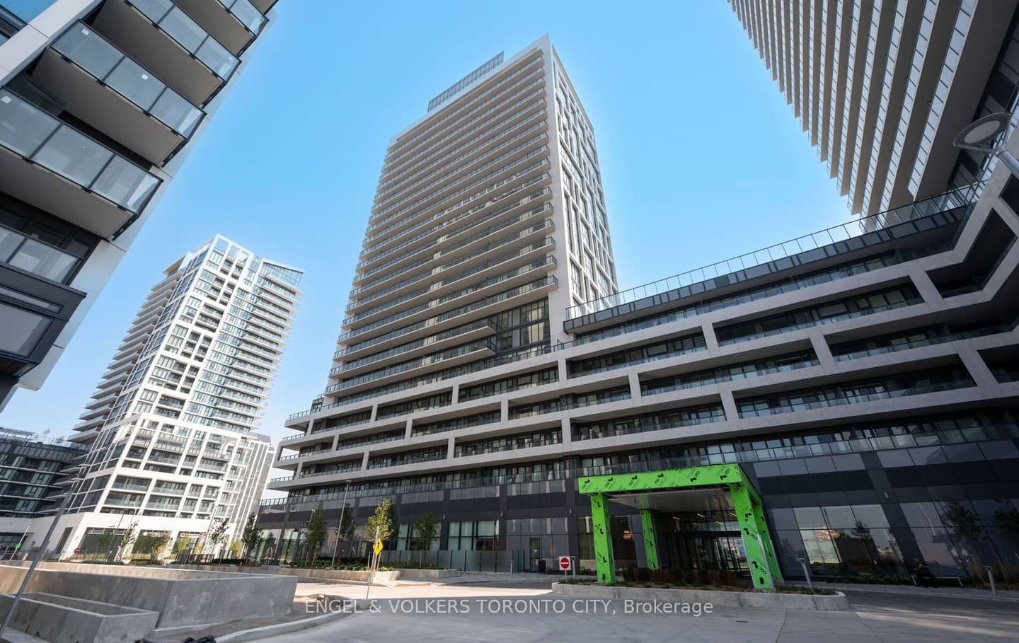 8960 Jane Street 1603, Vaughan, ON L4K 2M9
