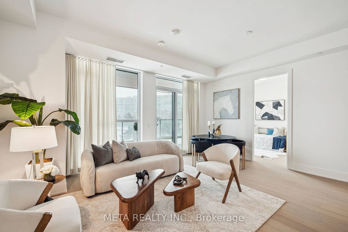399 Royal Orchard Boulevard 315, Markham, ON L3T 0H3